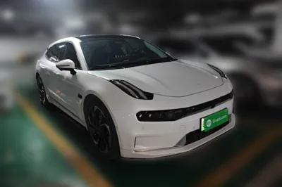 Zeekr 001