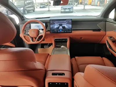 BYD 唐L