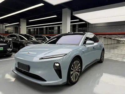 Nio ET5