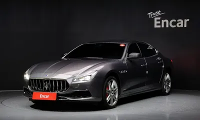 Maserati Quattroporte