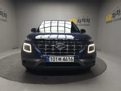 Hyundai Venue