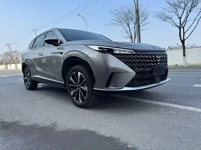 Roewe RX5