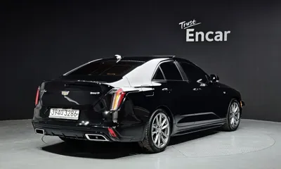 Cadillac CT4