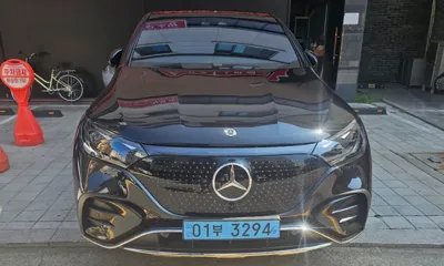 Mercedes-Benz EQE