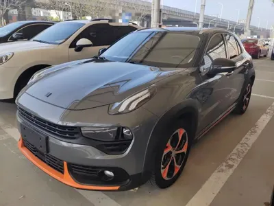 Lynk & Co 02