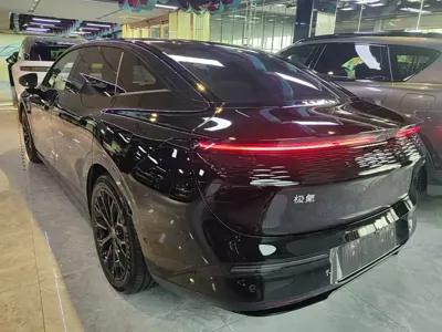 Zeekr 007