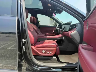 Hongqi 红旗HS6 PHEV