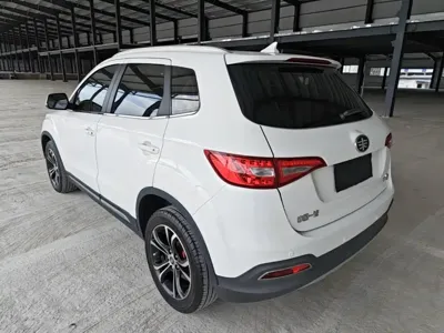 FAW Senya R7
