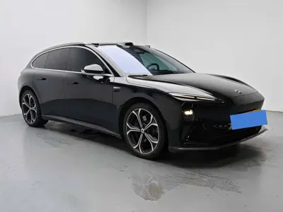 Nio ET5T
