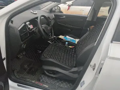 Jetta VS7