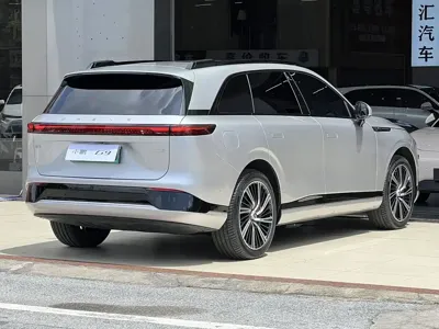 Xpeng G9
