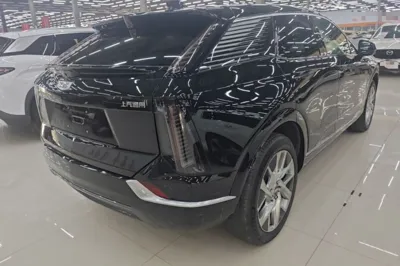 Cadillac Optiq