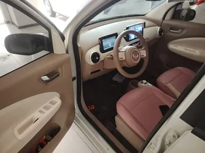 Wuling MINIEV