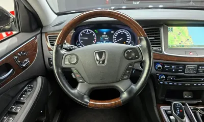 Hyundai Equus