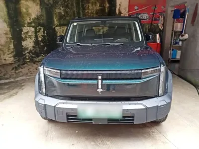 iCAR iCAR 03