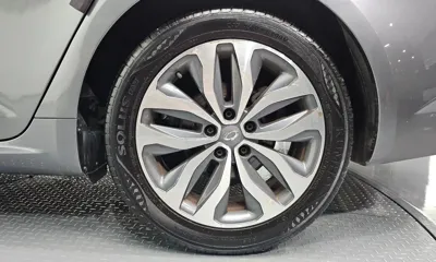Renault-KoreaSamsung SM6