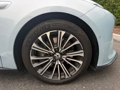 Nio ET5