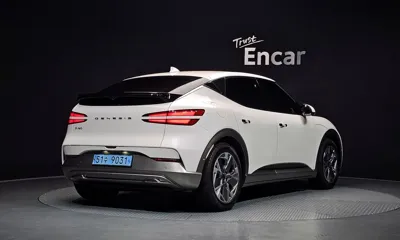 Genesis GV60