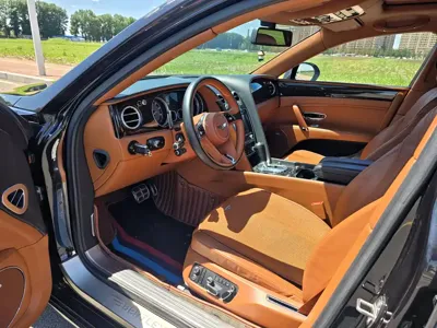 Bentley Flying Spur
