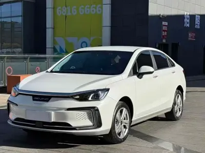 BAIC EU5