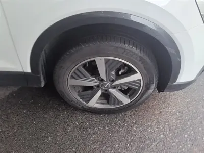 Audi Q2L e-tron