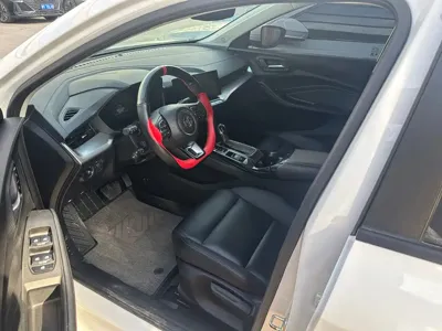 MG MG5