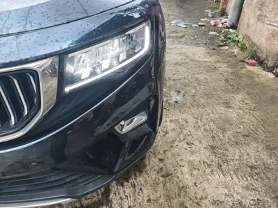 Geely Haoyue
