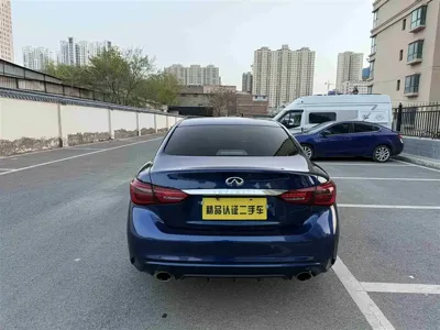 Infiniti Q50L