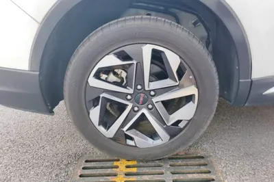 Sinotruk VGV U75PLUS