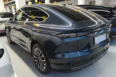 Nio EC6
