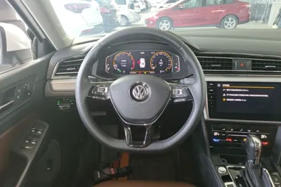 Volkswagen Lamando