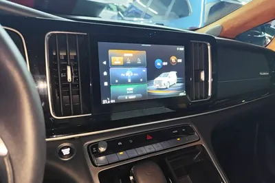 GAC Trumpchi M8