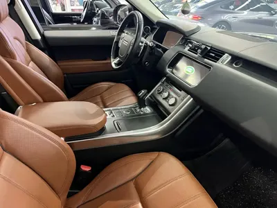 Land Rover Sport