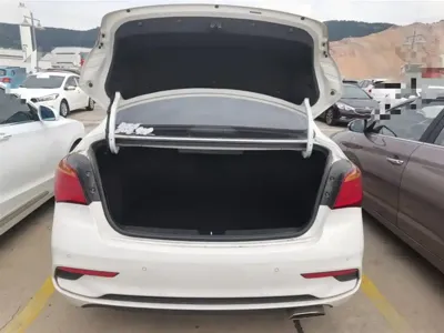 Hyundai Mistra
