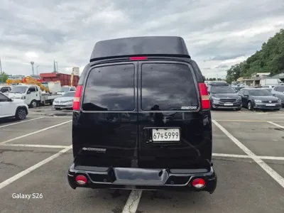 Chevrolet Express Van