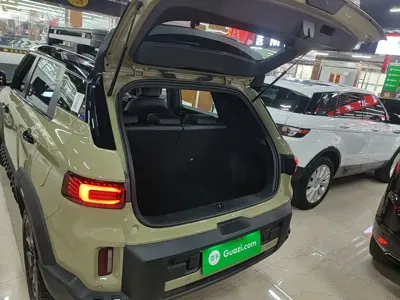 Geely Cowboy