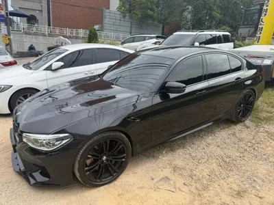 BMW M5
