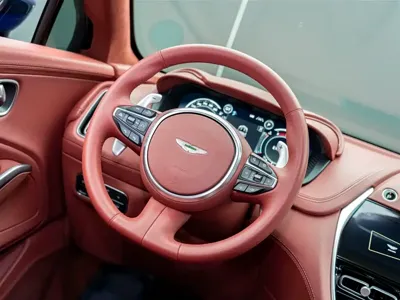 Aston Martin DBX