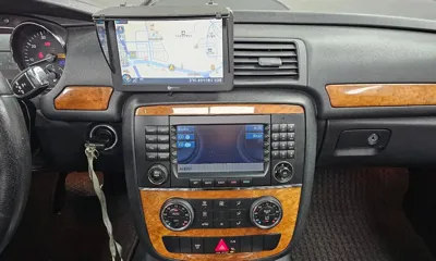 Mercedes-Benz R-Class
