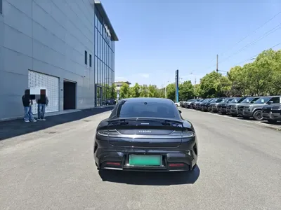 Xiaomi SU7
