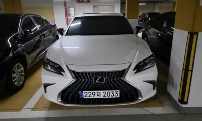 Lexus ES