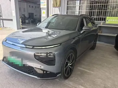 Xpeng G9