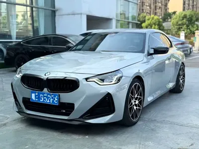 BMW M240i
