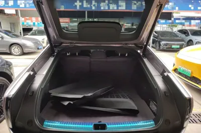 Xpeng P7