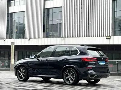 BMW X5 (Import)