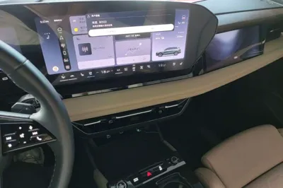 Audi Q6L e-tron