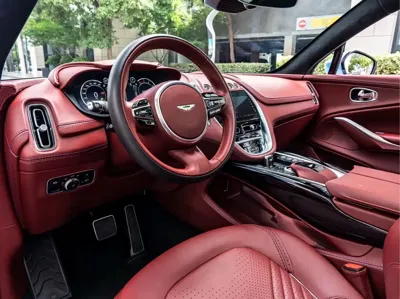 Aston Martin DBX