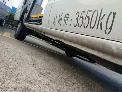 大通 V80