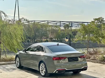 Audi A5 (Import)