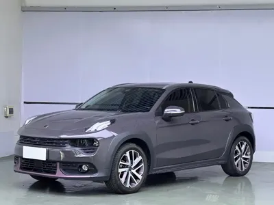 Lynk & Co 02